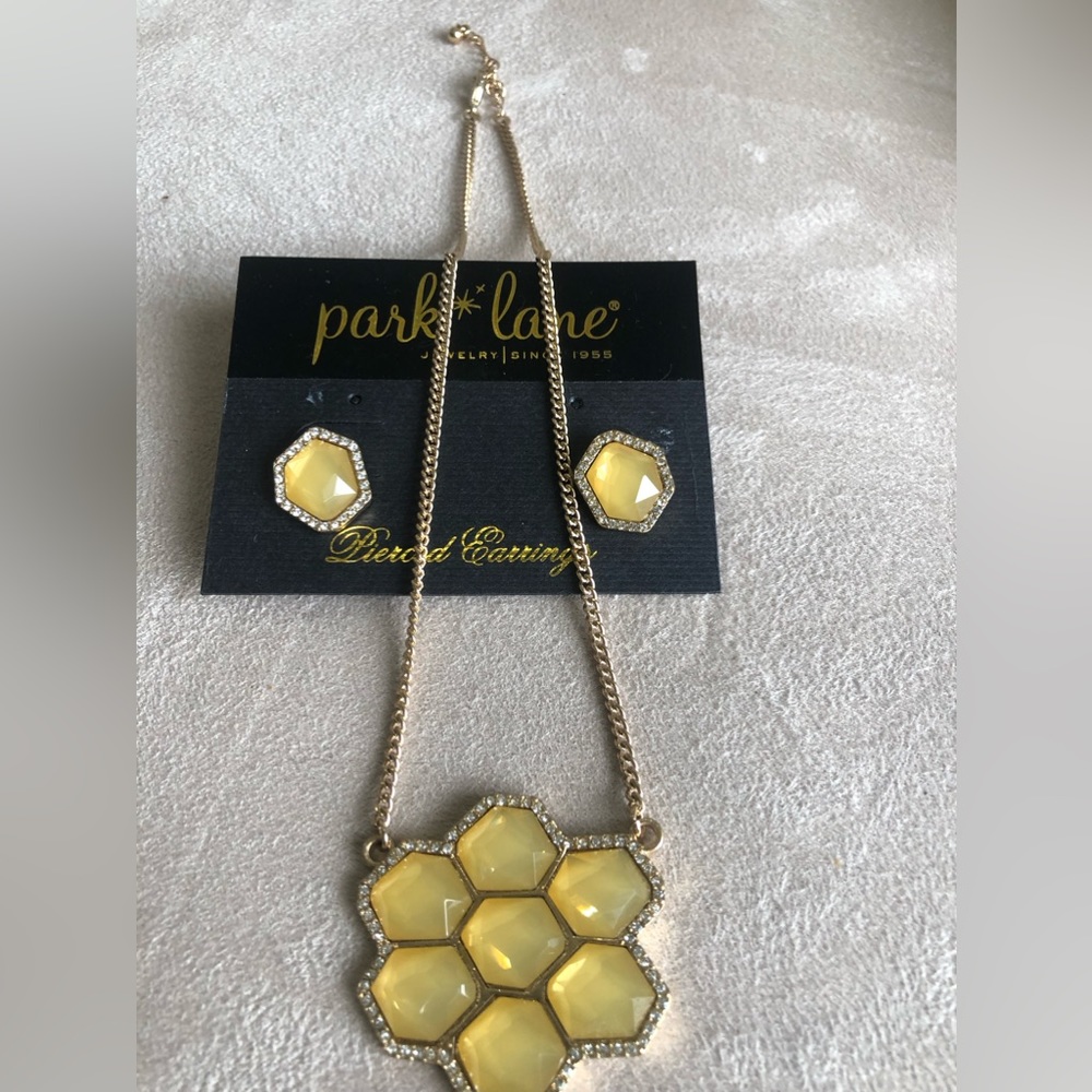 Park Lane necklace and earrings